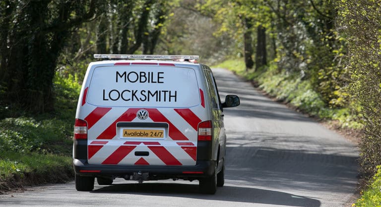 24 Hour Locksmith Near Me | Professional Locksmith Services